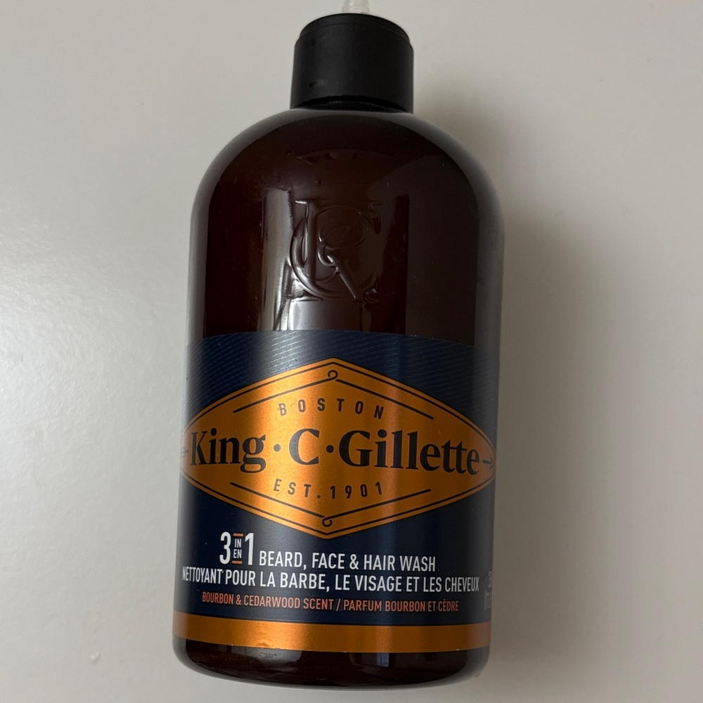 Boston King C Gillette Beard Face Hair Wash 11oz Bourbon & Cedarwood Scent Pump